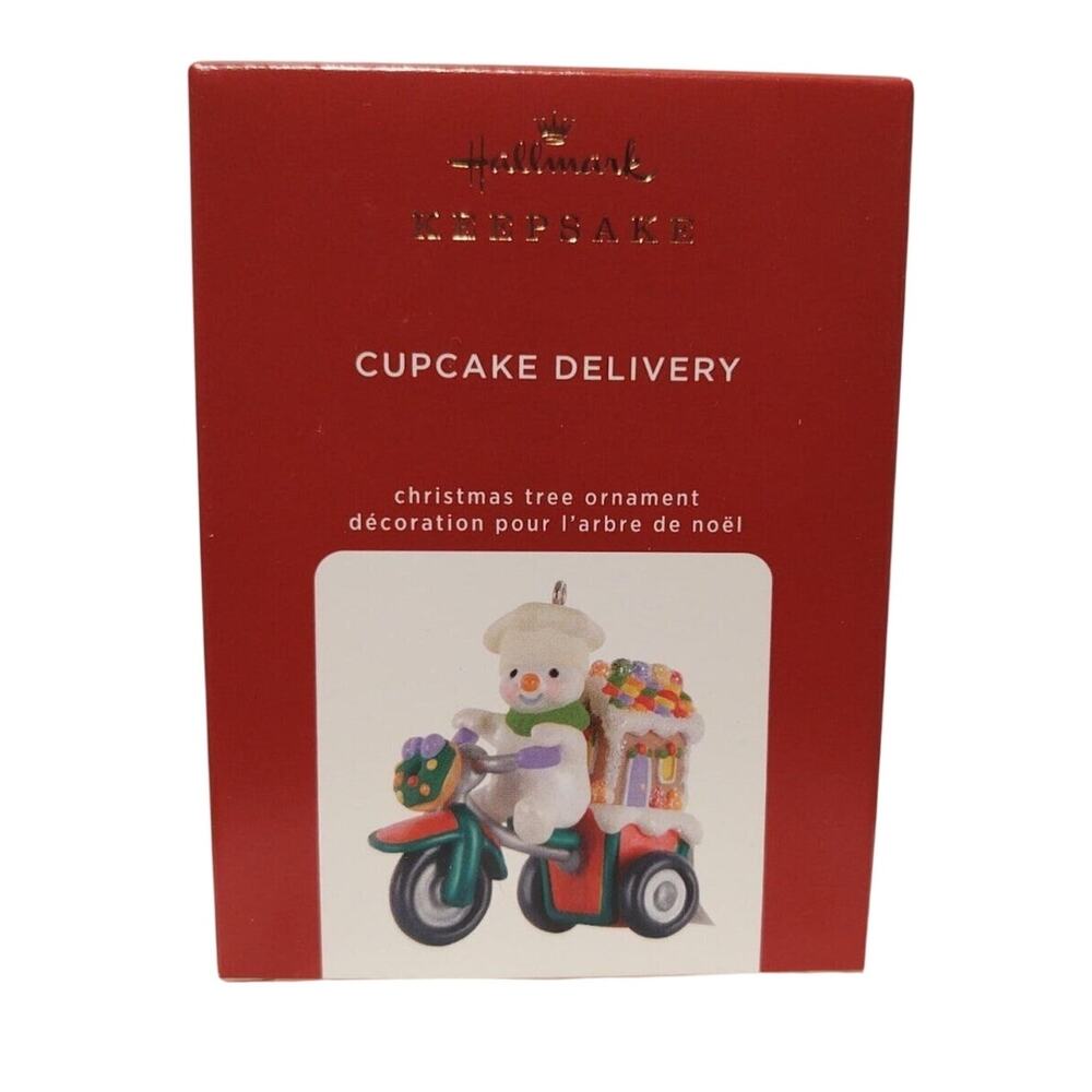 Hallmark Ornament 2020 - Cupcake Delivery - Limited Edition